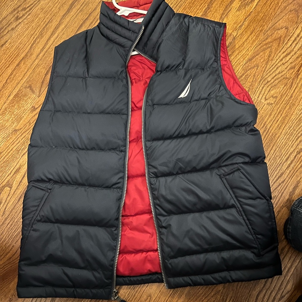 Nautica Vest size Small